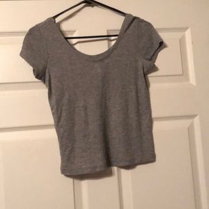 Gray cropped top t-shirt